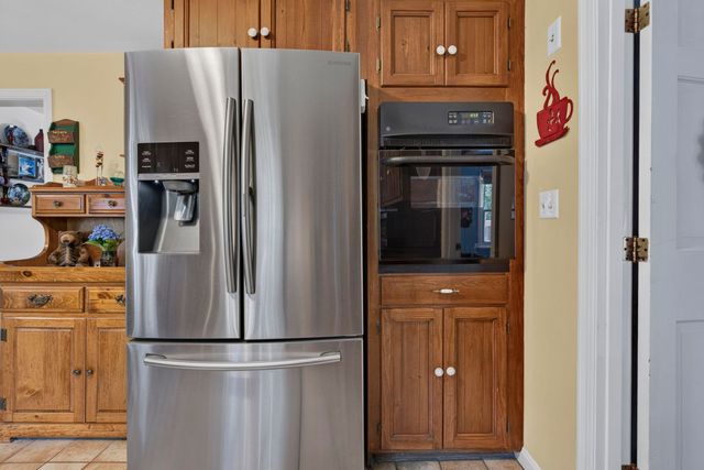 64 Peaslee Road, Merrimack, NH 03054