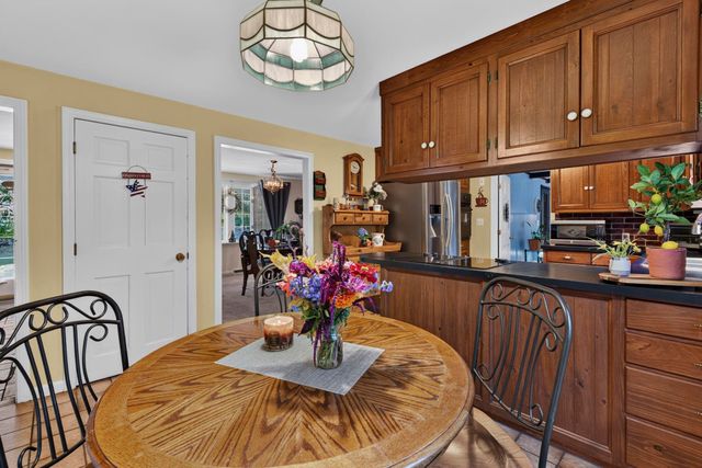 64 Peaslee Road, Merrimack, NH 03054