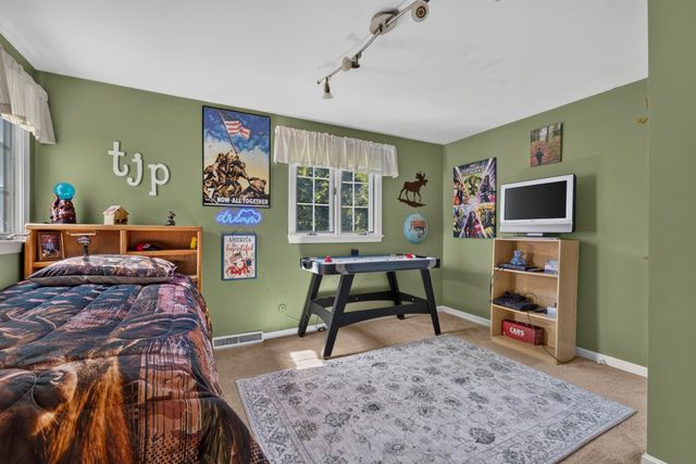 64 Peaslee Road, Merrimack, NH 03054