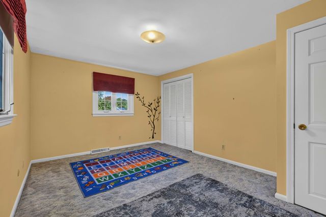64 Peaslee Road, Merrimack, NH 03054