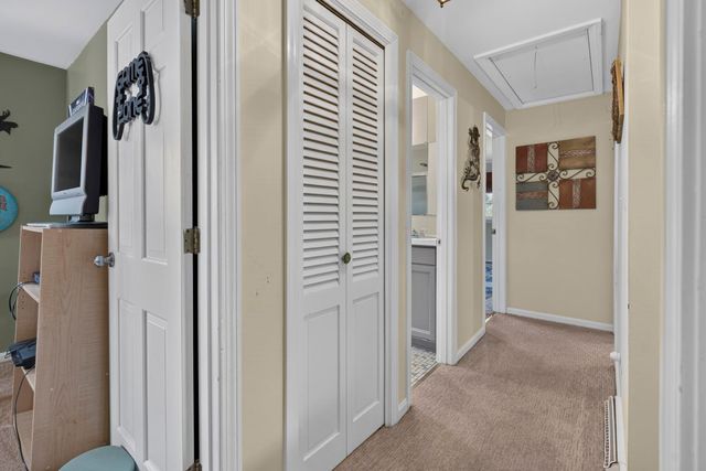 64 Peaslee Road, Merrimack, NH 03054