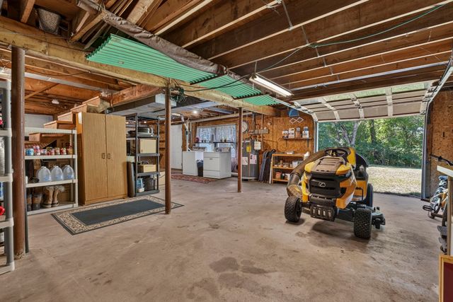 64 Peaslee Road, Merrimack, NH 03054
