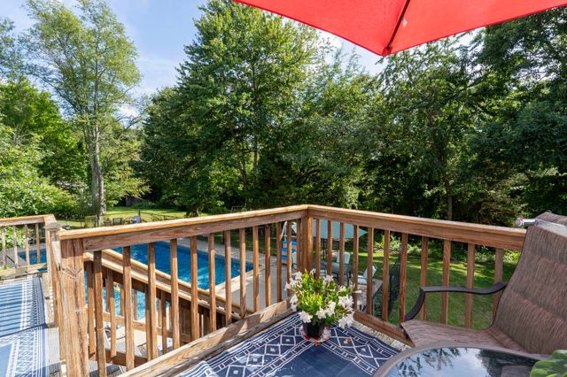 64 Peaslee Road, Merrimack, NH 03054