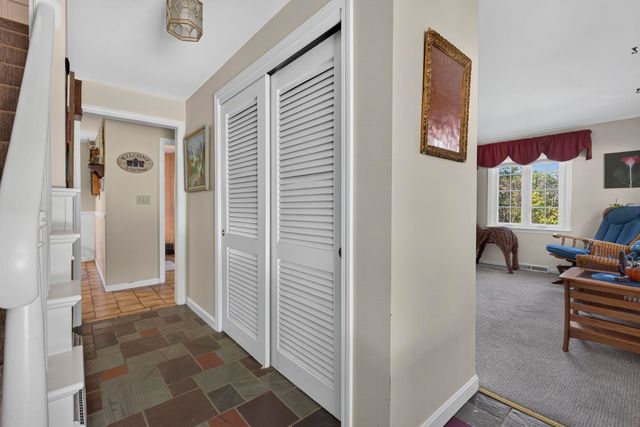 64 Peaslee Road, Merrimack, NH 03054