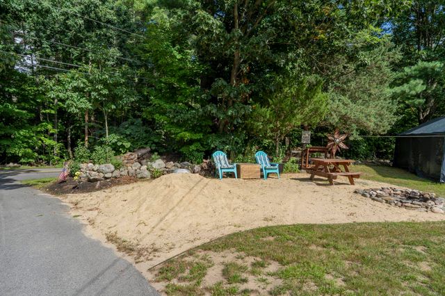 64 Peaslee Road, Merrimack, NH 03054
