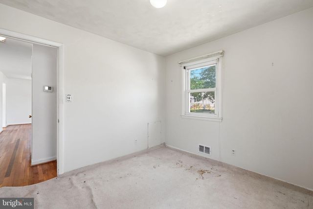 9205 4TH ST, Lanham, MD 20706
