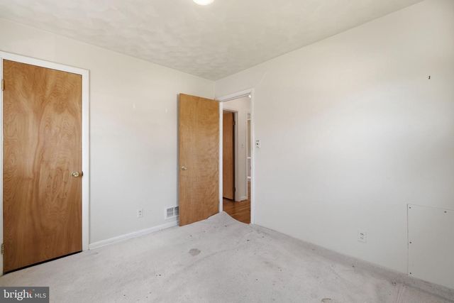 9205 4TH ST, Lanham, MD 20706