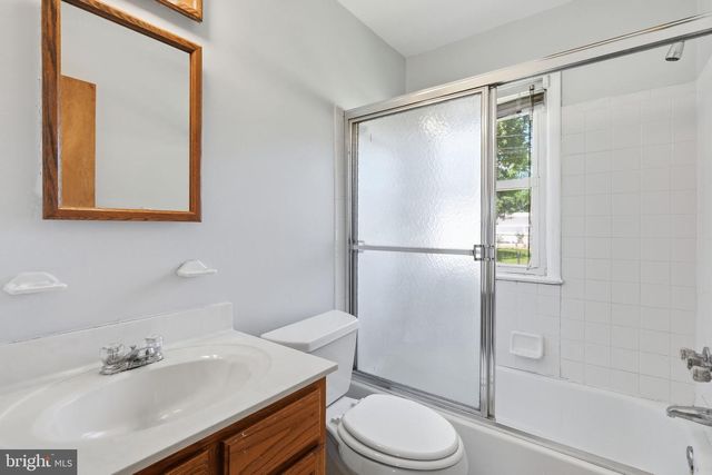 9205 4TH ST, Lanham, MD 20706