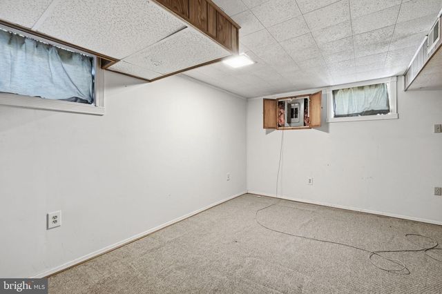 9205 4TH ST, Lanham, MD 20706