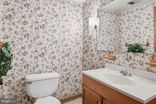 9205 4TH ST, Lanham, MD 20706
