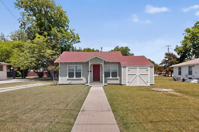 913 17th Street, Plano, TX 75074