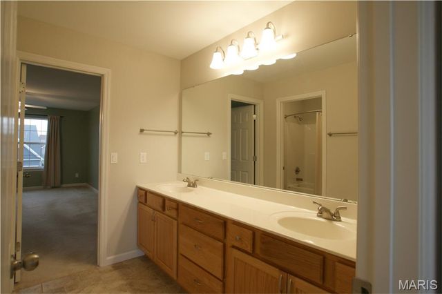 910 Ellis Park Drive, Wentzville, MO 63385