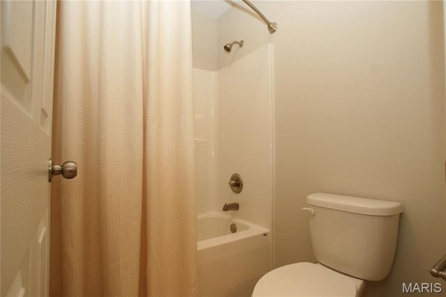 910 Ellis Park Drive, Wentzville, MO 63385