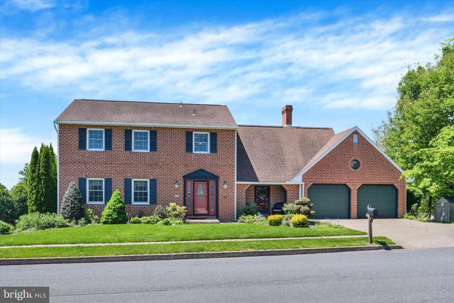 411 HOPI DR, Mechanicsburg, PA 17050