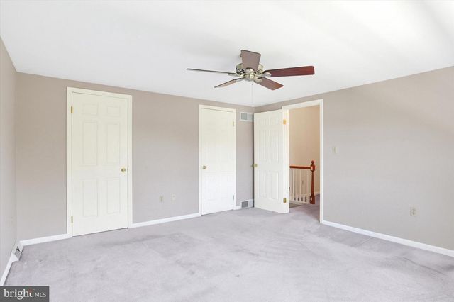 411 HOPI DR, Mechanicsburg, PA 17050