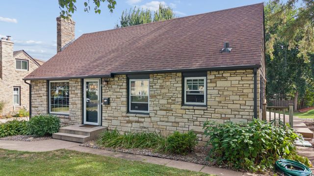 1784 Pascal Street, Falcon Heights, MN 55113