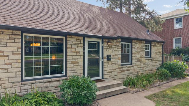 1784 Pascal Street, Falcon Heights, MN 55113