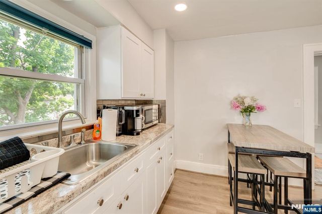 278 High Street, Teaneck, NJ 07666