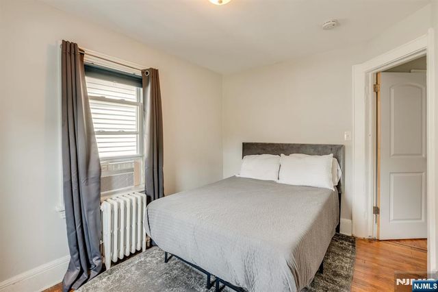 278 High Street, Teaneck, NJ 07666