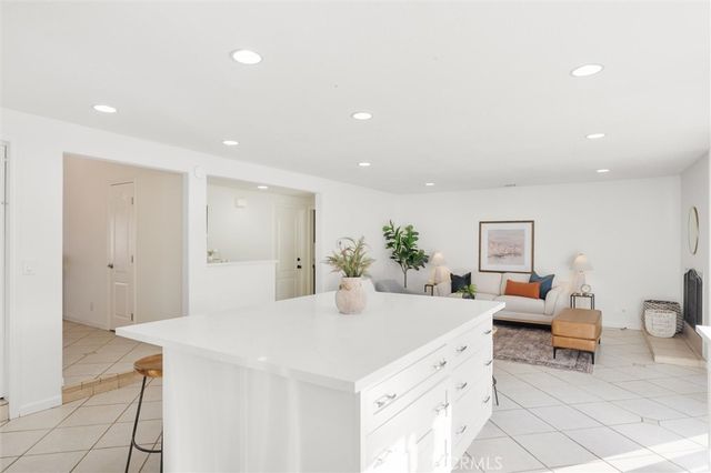 2761 Bunting, Costa Mesa, CA 92626