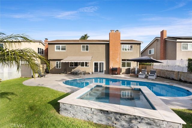 2761 Bunting, Costa Mesa, CA 92626