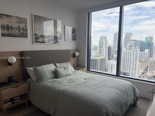 159 NE 6th St 4016, Miami, FL 33132
