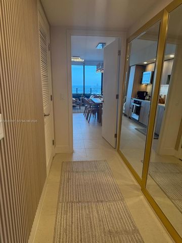 159 NE 6th St 4016, Miami, FL 33132