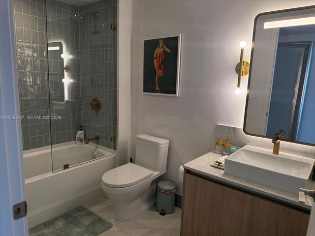 159 NE 6th St 4016, Miami, FL 33132