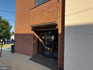 82 MAIN ST, Warrenton, VA 20186