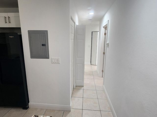 6013 10th Avenue N 208, Greenacres, FL 33463
