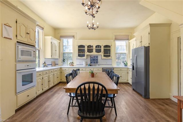2410 Centerville TPKE, Chesapeake, VA 23322