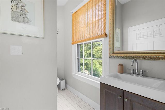 2410 Centerville TPKE, Chesapeake, VA 23322
