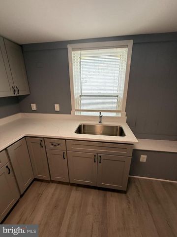 122 W ALL SAINTS ST, Frederick, MD 21701