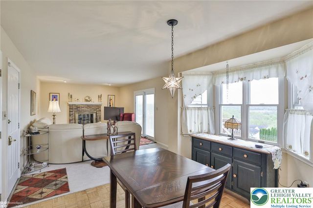 216 Memorial Drive, Bath Boro, PA 18014
