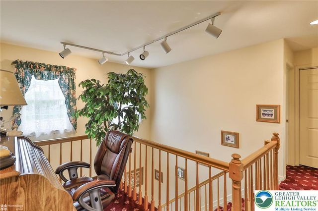 216 Memorial Drive, Bath Boro, PA 18014