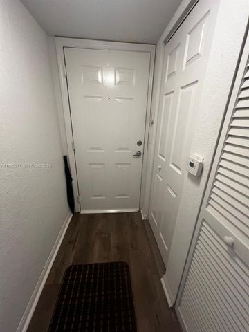 2548 Centergate Dr 301, Miramar, FL 33025