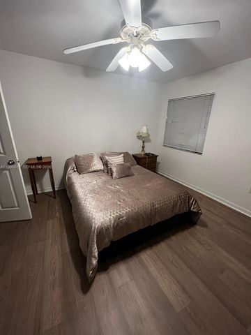 2548 Centergate Dr 301, Miramar, FL 33025