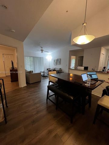 2548 Centergate Dr 301, Miramar, FL 33025