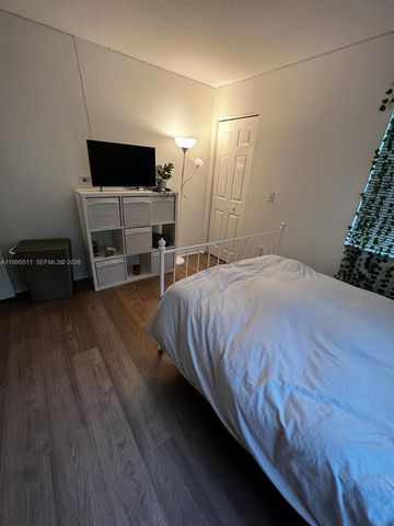 2548 Centergate Dr 301, Miramar, FL 33025