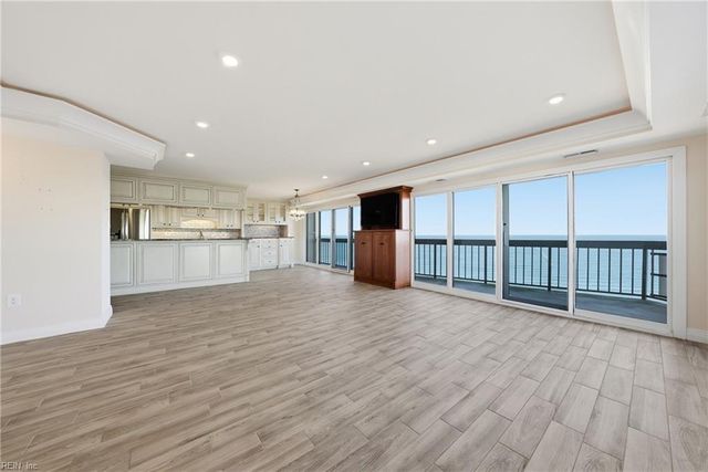 2830 Shore Dr Apt 802, Virginia Beach, VA 23451