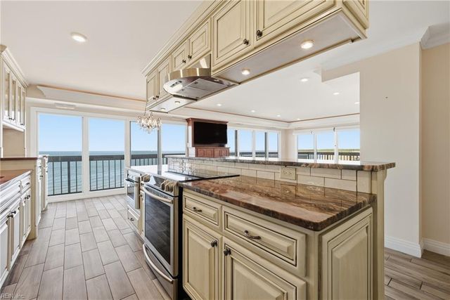 2830 Shore Dr Apt 802, Virginia Beach, VA 23451