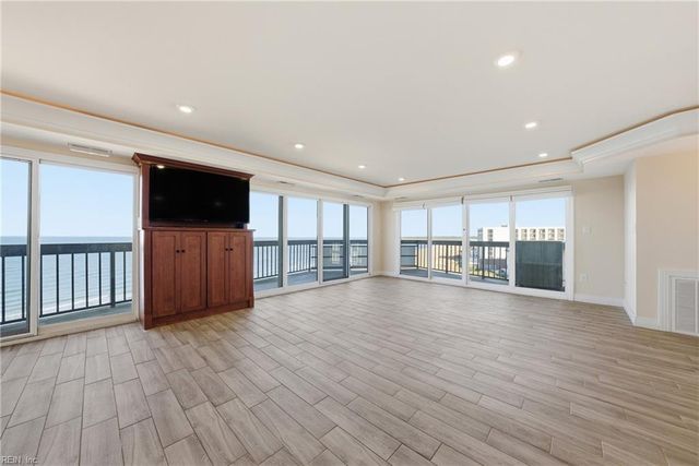 2830 Shore Dr Apt 802, Virginia Beach, VA 23451