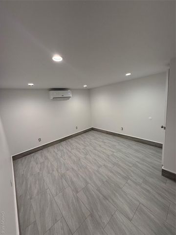 174 Whittier Avenue, Babylon, NY 11703