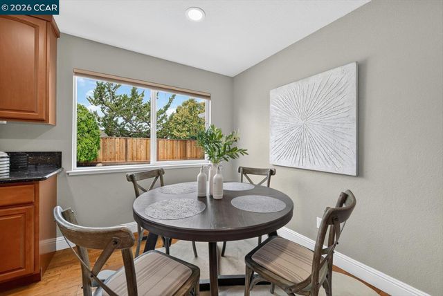 1617 Greenridge Dr, Pittsburg, CA 94565