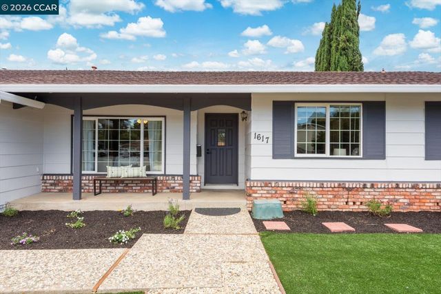 1617 Greenridge Dr, Pittsburg, CA 94565