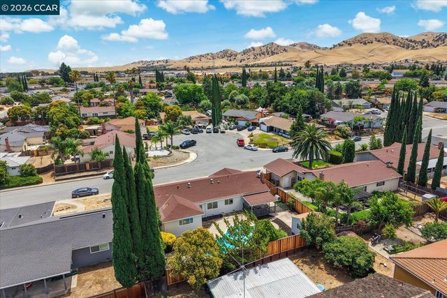 1617 Greenridge Dr, Pittsburg, CA 94565