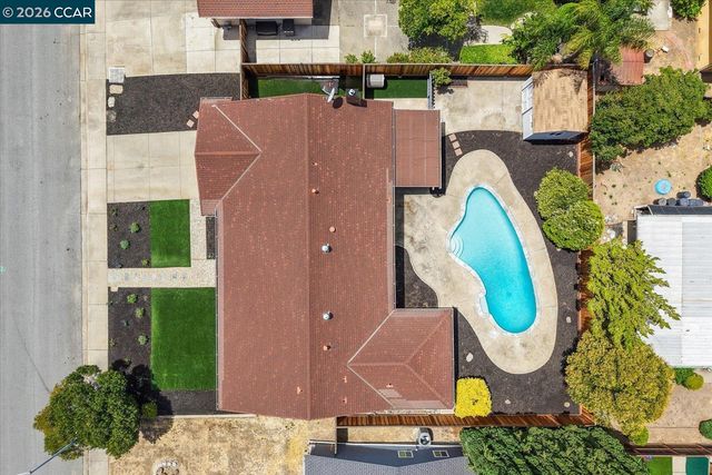 1617 Greenridge Dr, Pittsburg, CA 94565