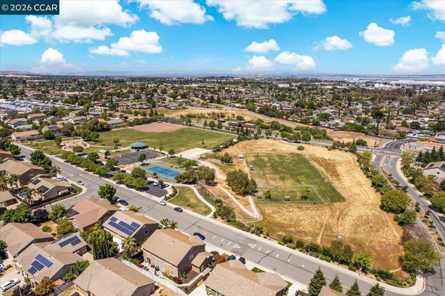 1617 Greenridge Dr, Pittsburg, CA 94565