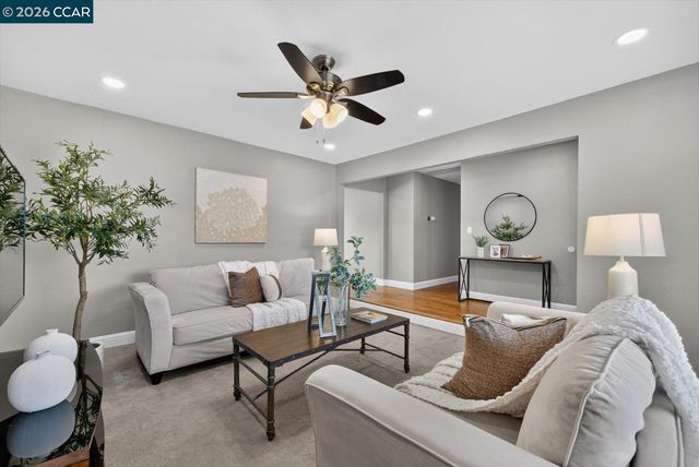 1617 Greenridge Dr, Pittsburg, CA 94565