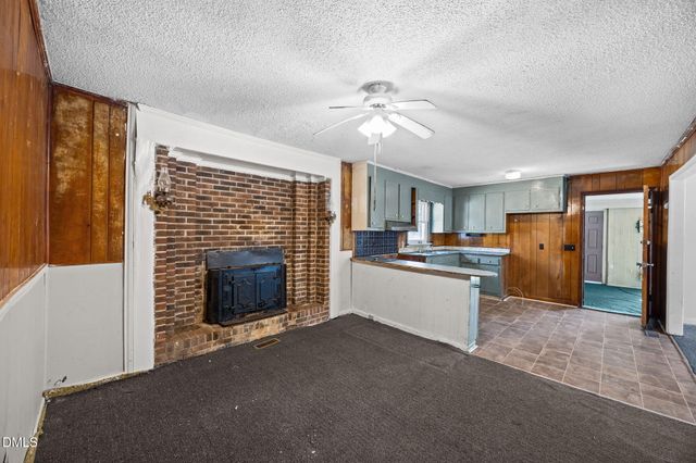 322 Pineshoal Drive, Snow Hill, NC 28580